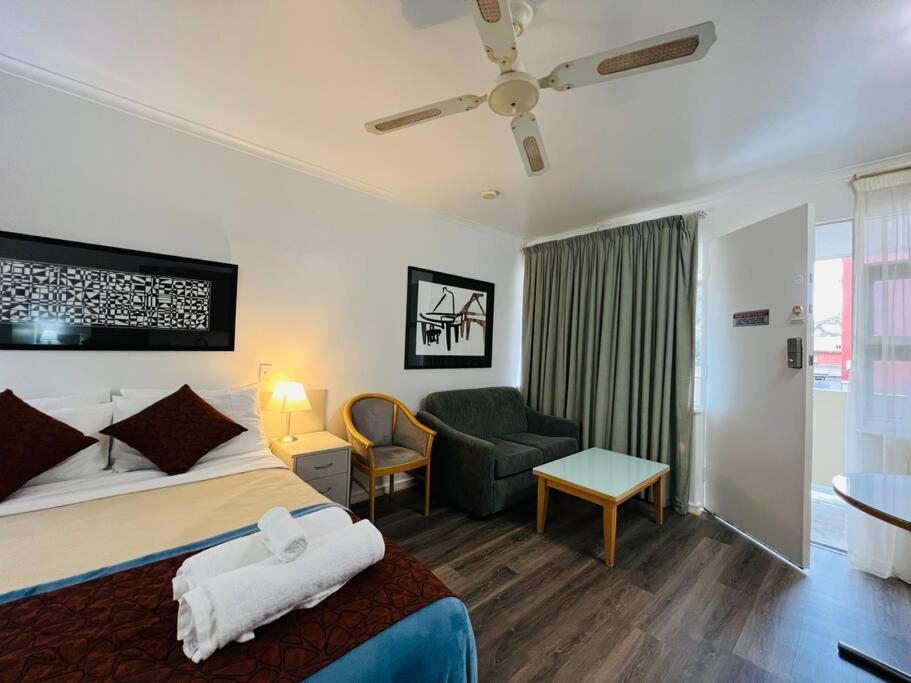1br At Moseley Street Close To Beach31
