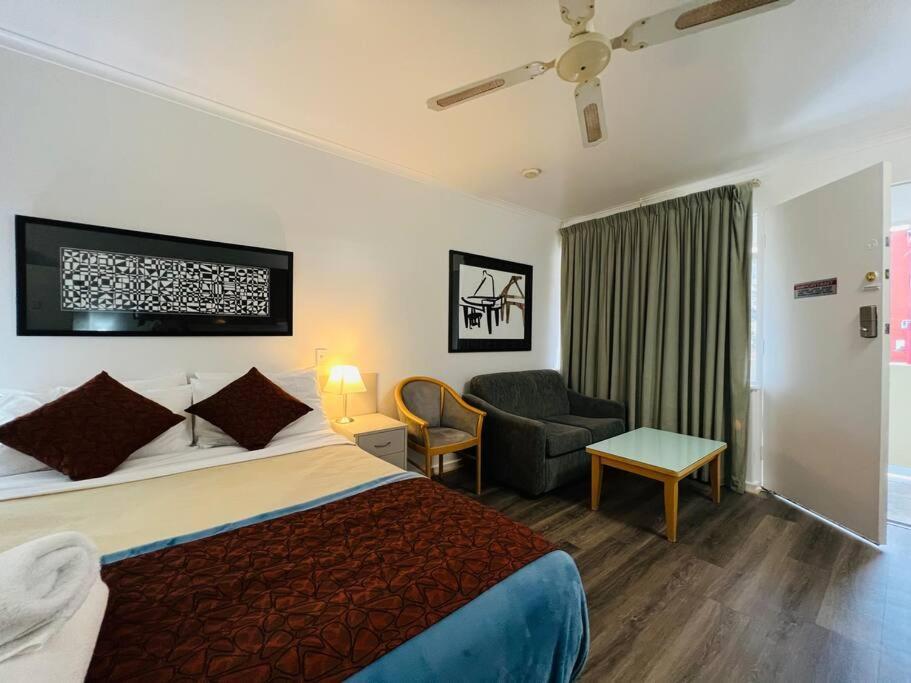 Apartment 1br At Moseley Street Close To Beach31
