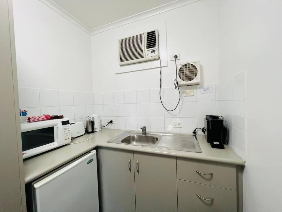 1br At Moseley Street Close To Beach31 *