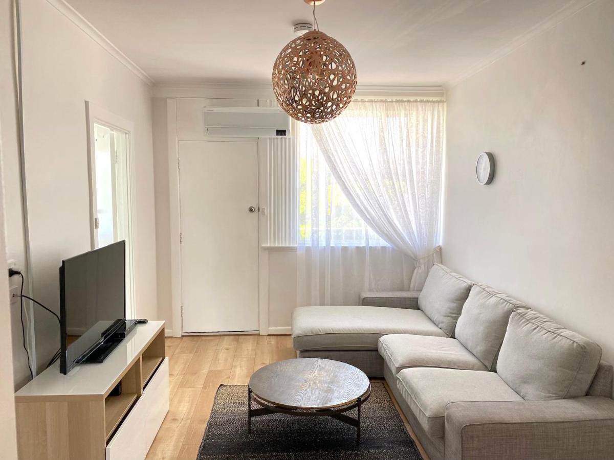 Apartments-the Broadway Apartment Glenelg
