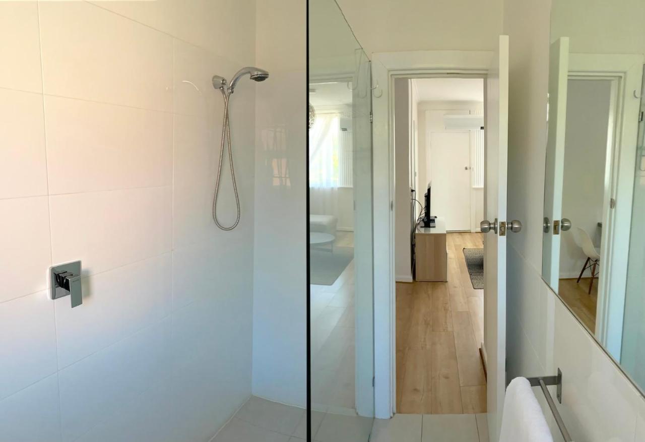Apartments-the Broadway *