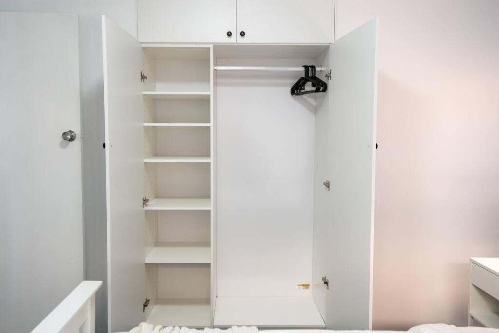 Air Apartment *