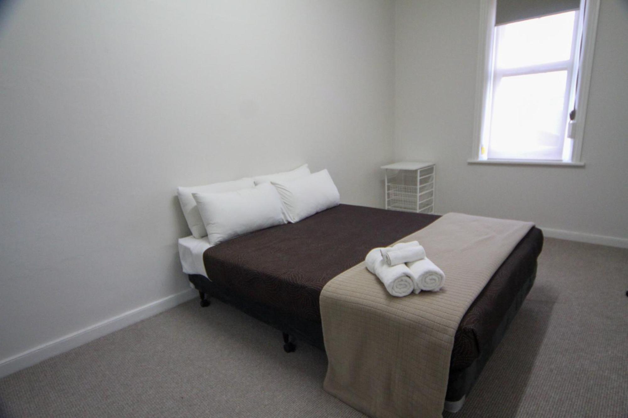 Apartment Seafield Tower No 6 *