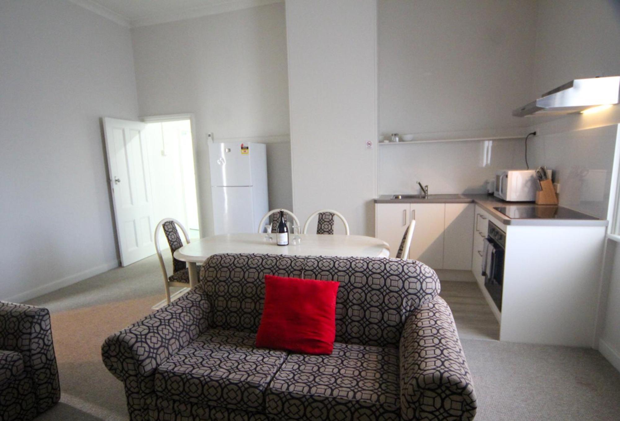 Seafield Tower No 6 Apartment