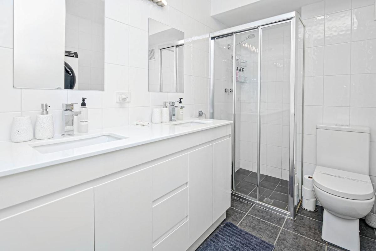 Melrose - Esplanade Apartment Glenelg