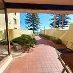 Seaview Escape Glenelg