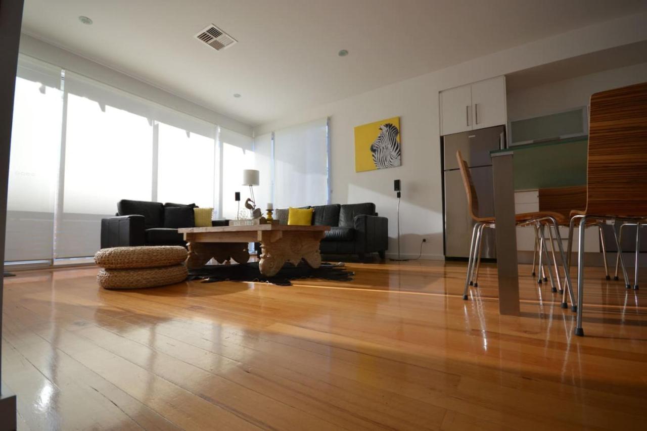 The Holdfast Townhouse Sussex St Glenelg